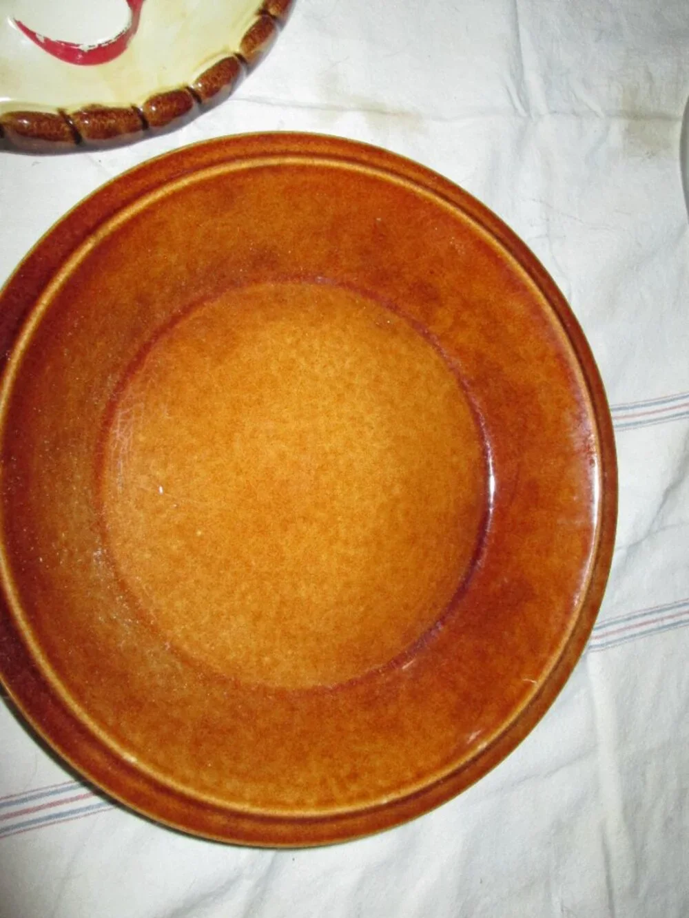 vtg 2 pc 12 in apple pie plate made in Portugal Very good condition